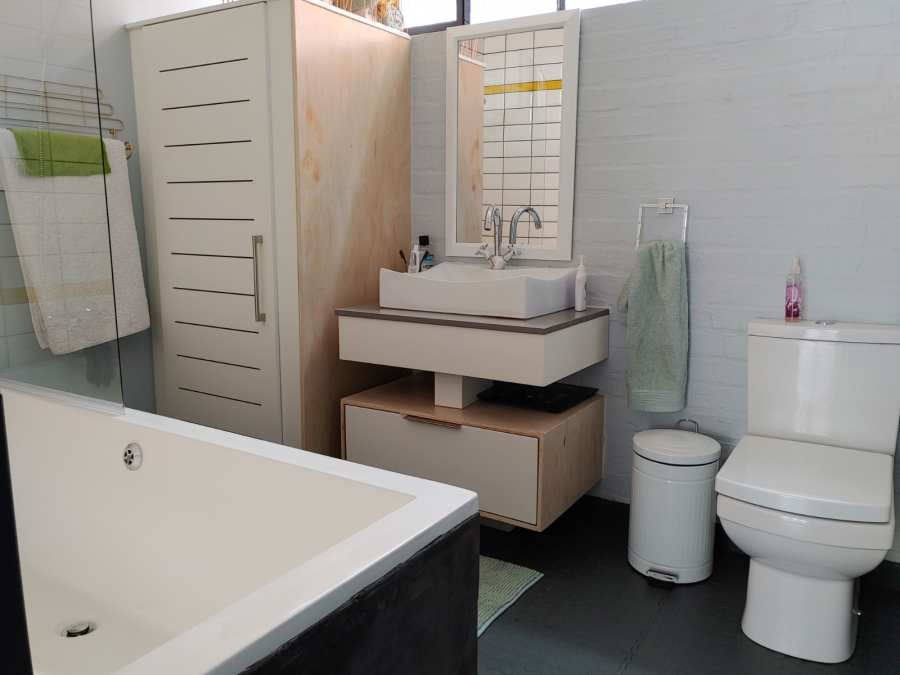 To Let 1 Bedroom Property for Rent in Braamfontein Gauteng