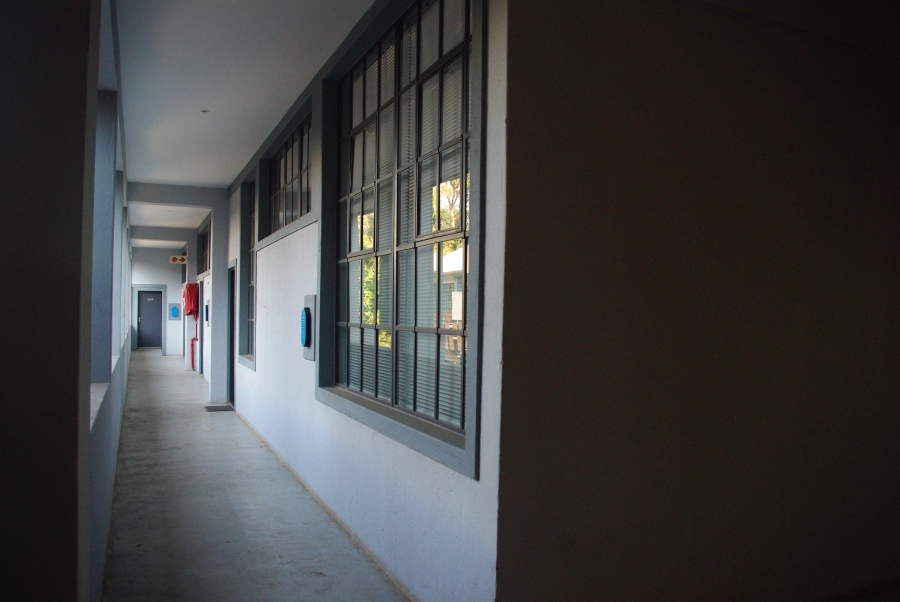 To Let 1 Bedroom Property for Rent in Braamfontein Gauteng