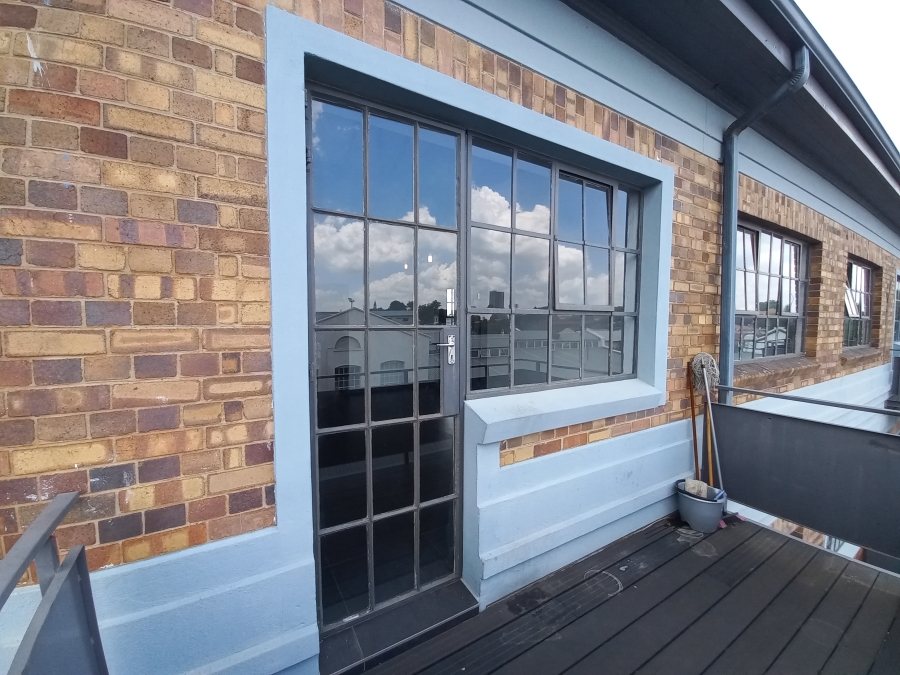 2 Bedroom Property for Sale in Braamfontein Gauteng