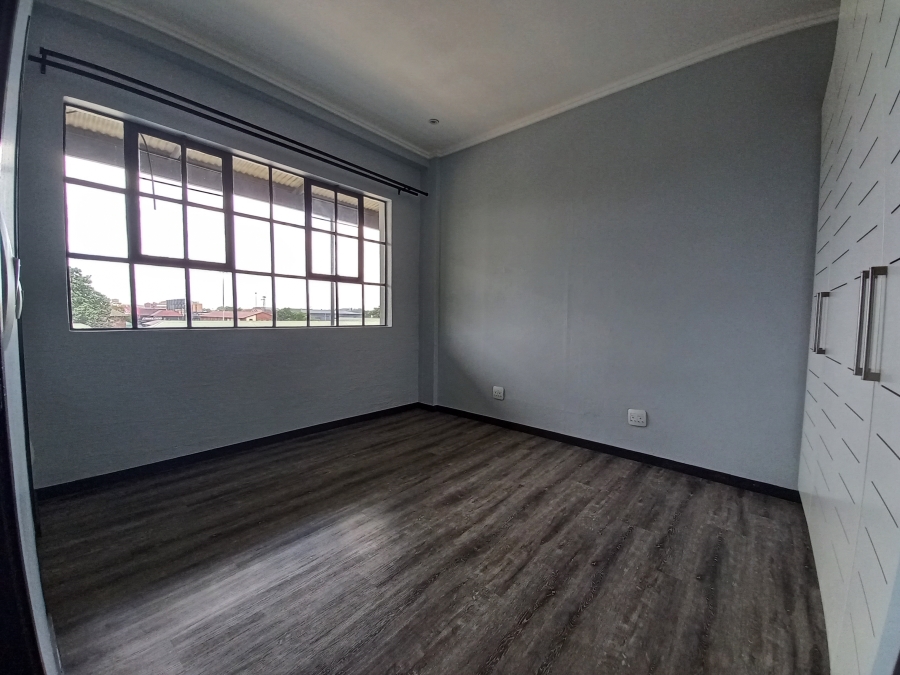 2 Bedroom Property for Sale in Braamfontein Gauteng