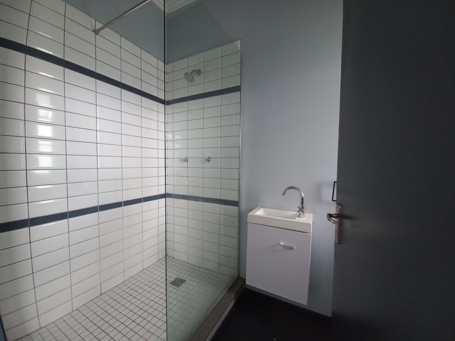 2 Bedroom Property for Sale in Braamfontein Gauteng