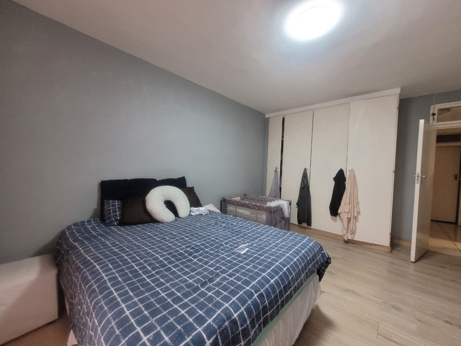 2 Bedroom Property for Sale in Florida Gauteng