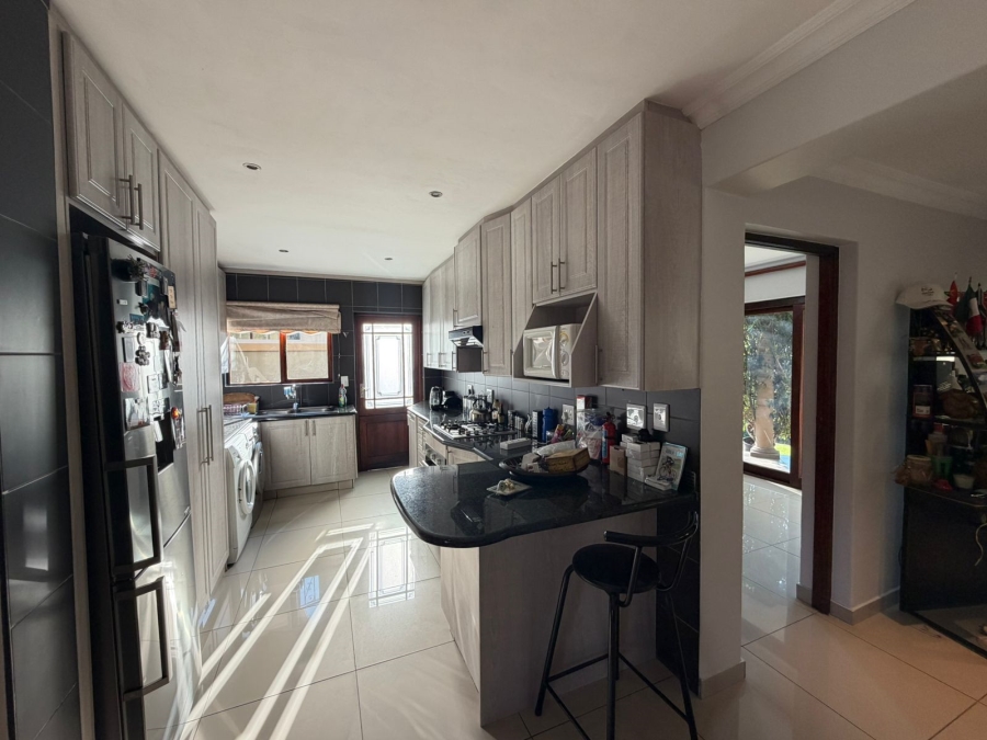 4 Bedroom Property for Sale in Kensington Gauteng