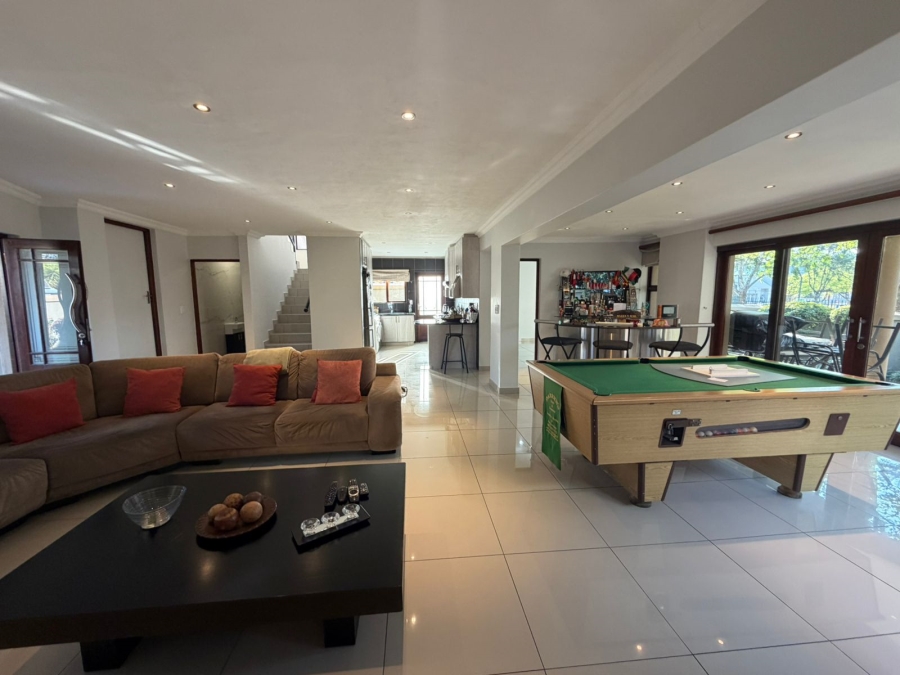4 Bedroom Property for Sale in Kensington Gauteng