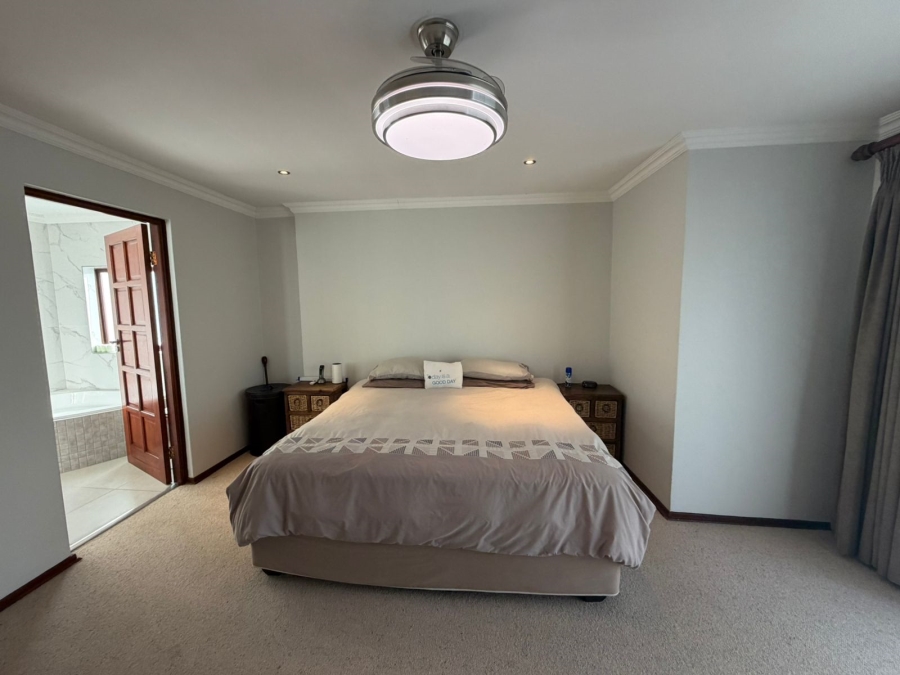 4 Bedroom Property for Sale in Kensington Gauteng