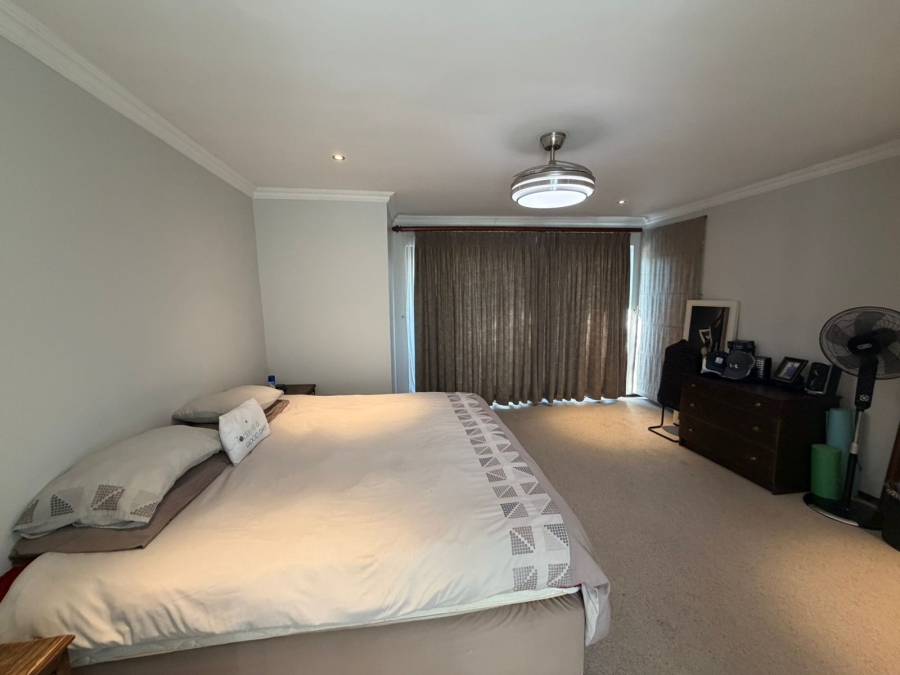 4 Bedroom Property for Sale in Kensington Gauteng