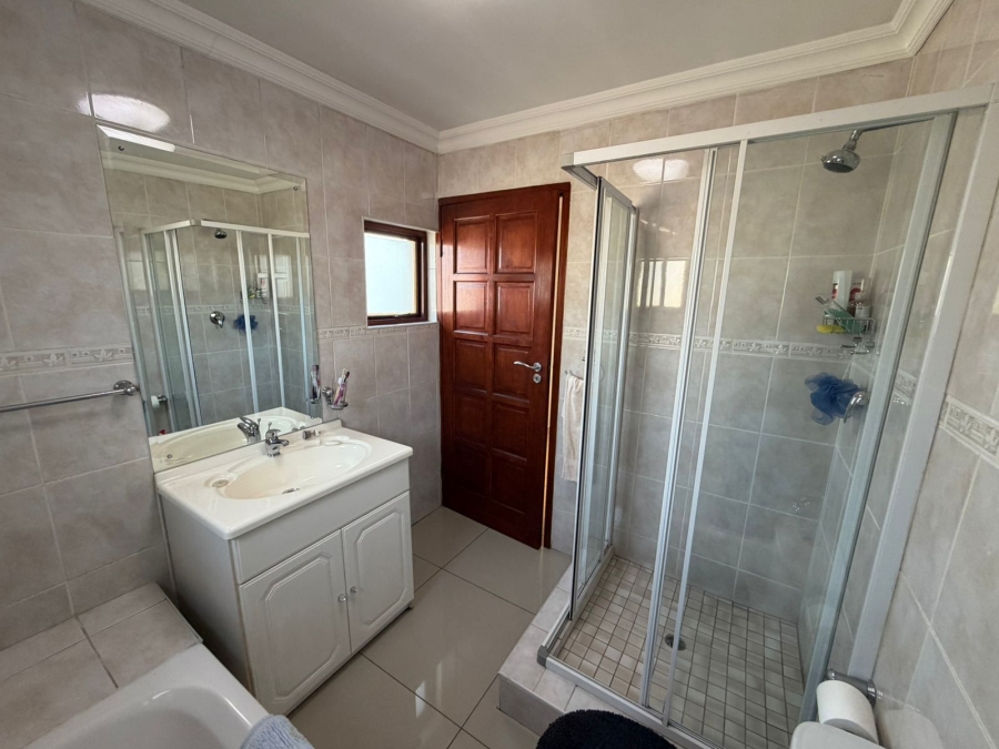 4 Bedroom Property for Sale in Kensington Gauteng