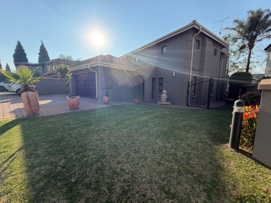 4 Bedroom Property for Sale in Kensington Gauteng
