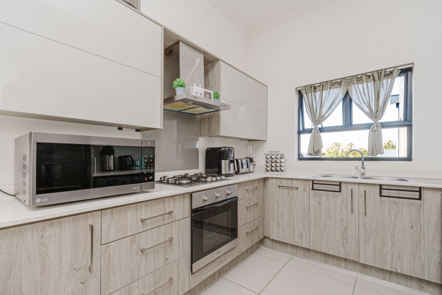 2 Bedroom Property for Sale in Broadacres Gauteng