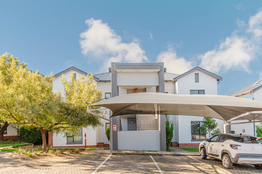 2 Bedroom Property for Sale in Broadacres Gauteng