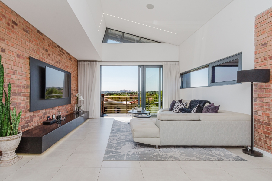 2 Bedroom Property for Sale in Broadacres Gauteng