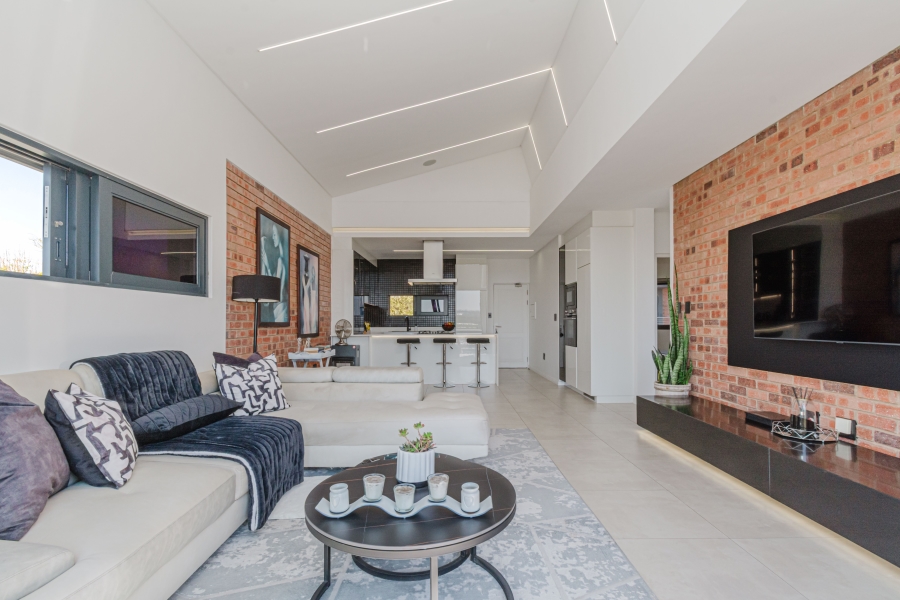 2 Bedroom Property for Sale in Broadacres Gauteng