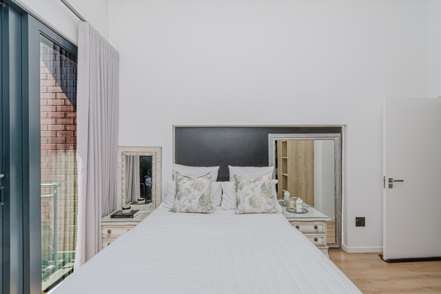 2 Bedroom Property for Sale in Broadacres Gauteng