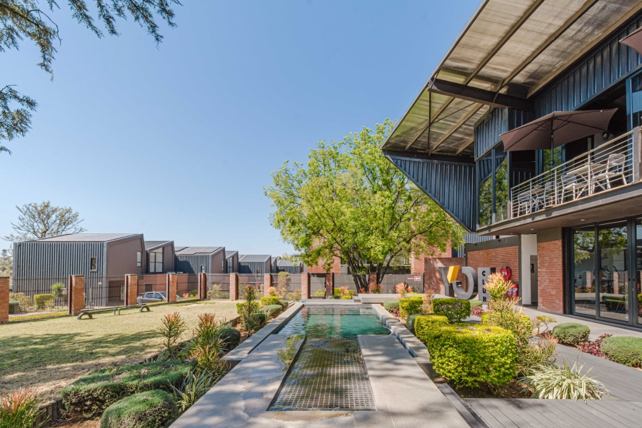2 Bedroom Property for Sale in Broadacres Gauteng
