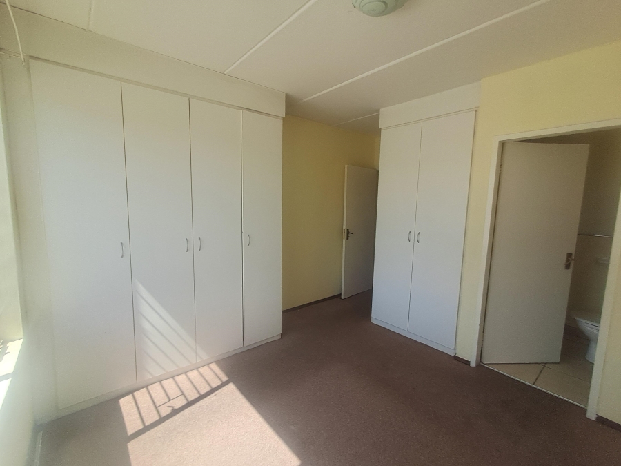 2 Bedroom Property for Sale in Benoni Central Gauteng