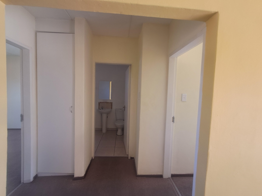 2 Bedroom Property for Sale in Benoni Central Gauteng