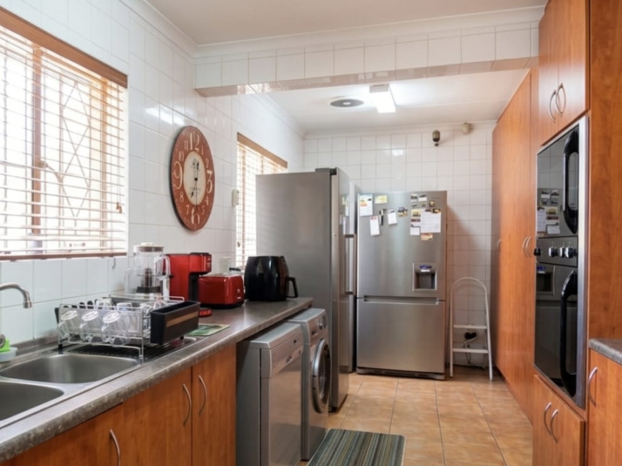 5 Bedroom Property for Sale in Randpark Ridge Gauteng