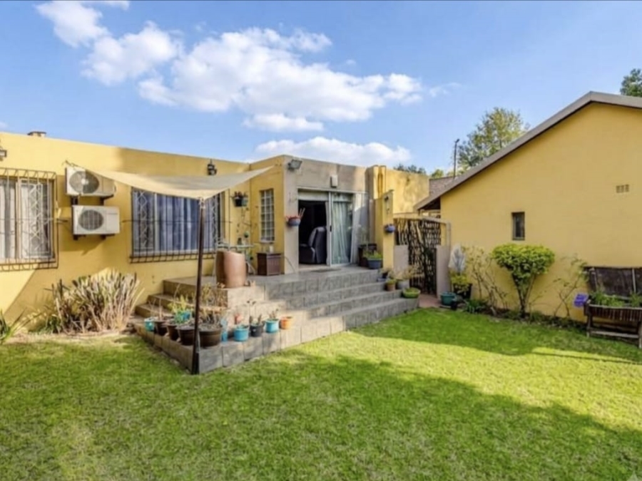 5 Bedroom Property for Sale in Randpark Ridge Gauteng