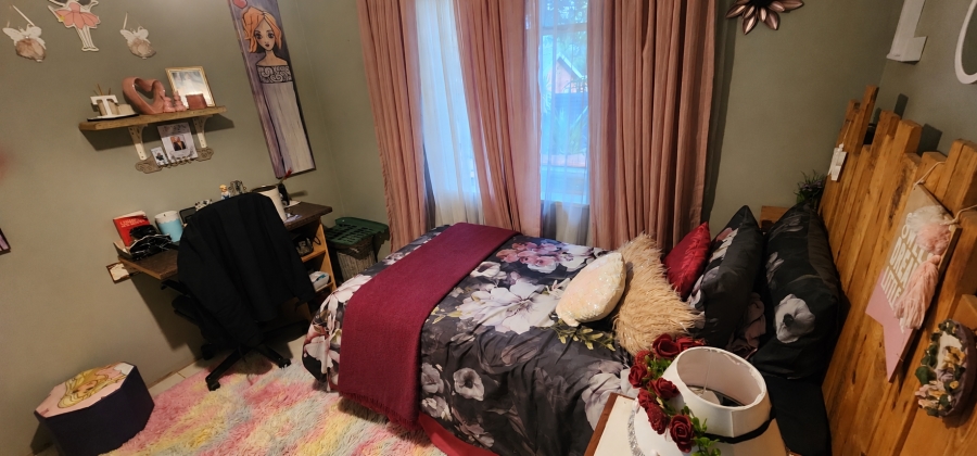 3 Bedroom Property for Sale in Mountain View Gauteng