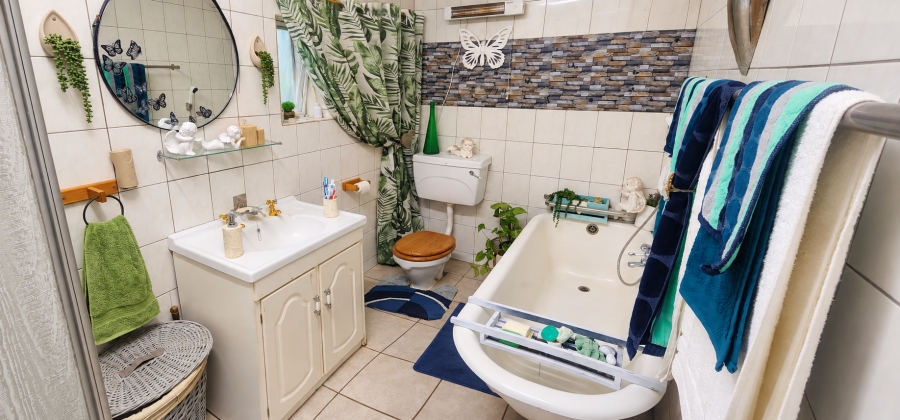 3 Bedroom Property for Sale in Mountain View Gauteng