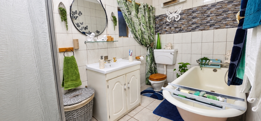 3 Bedroom Property for Sale in Mountain View Gauteng
