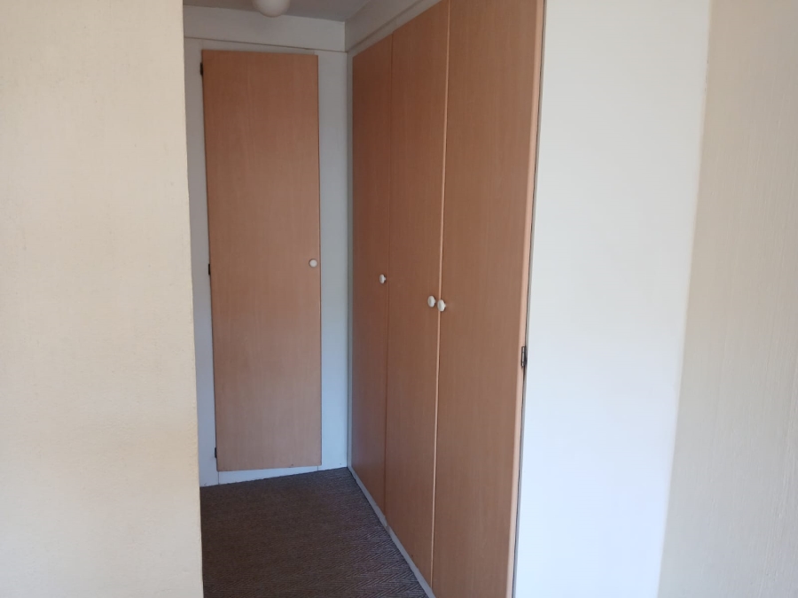 To Let 2 Bedroom Property for Rent in Equestria Gauteng