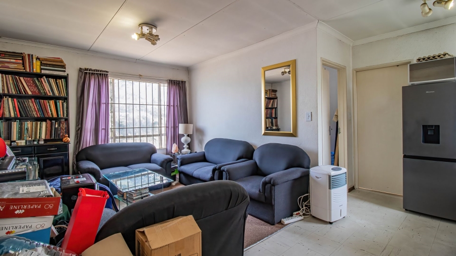 1 Bedroom Property for Sale in Kew Gauteng