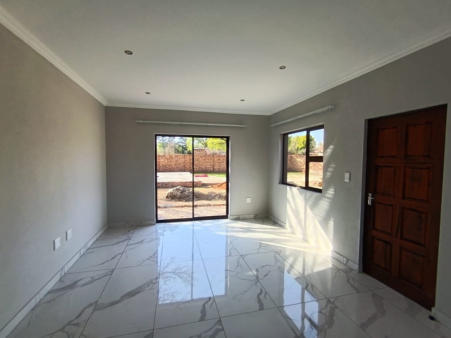 3 Bedroom Property for Sale in Dersley Gauteng