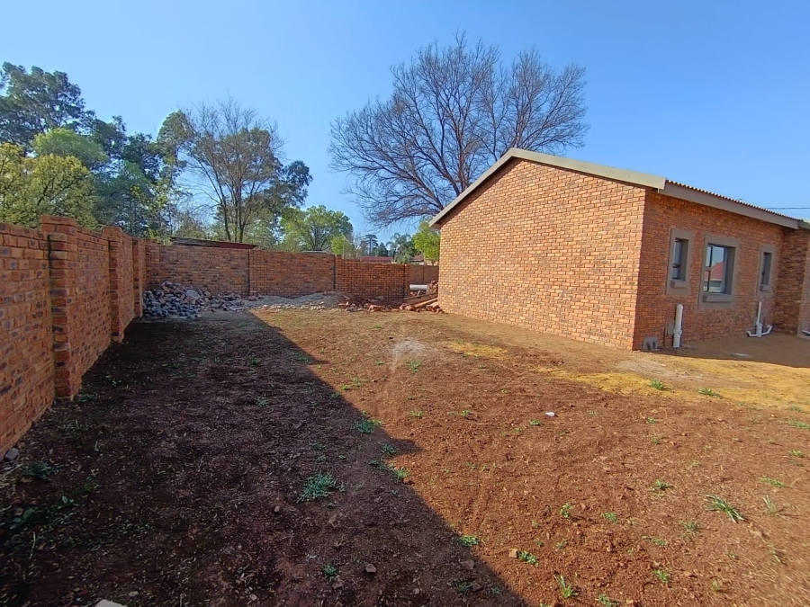 3 Bedroom Property for Sale in Dersley Gauteng