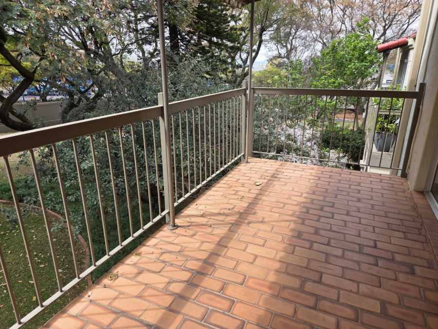 2 Bedroom Property for Sale in Bryanston Gauteng