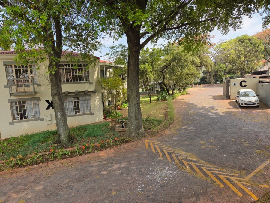 2 Bedroom Property for Sale in Bryanston Gauteng