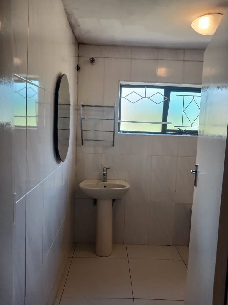 To Let 2 Bedroom Property for Rent in Lyndhurst Gauteng