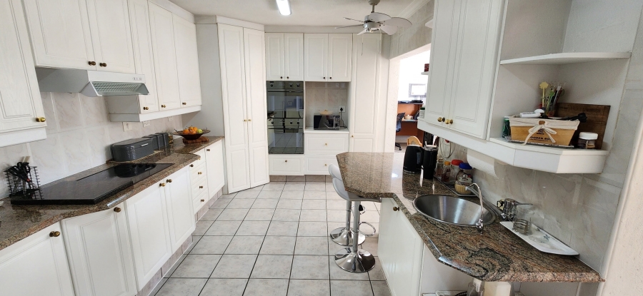 4 Bedroom Property for Sale in Bedford Park Gauteng