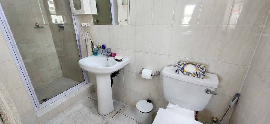 4 Bedroom Property for Sale in Bedford Park Gauteng