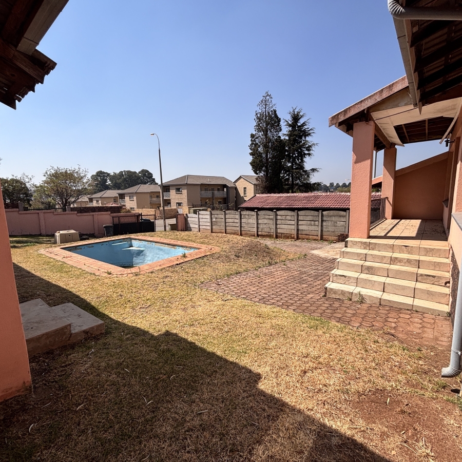 3 Bedroom Property for Sale in Groblerpark Gauteng