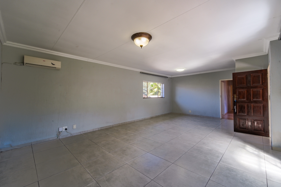 3 Bedroom Property for Sale in Rietvalleipark Gauteng