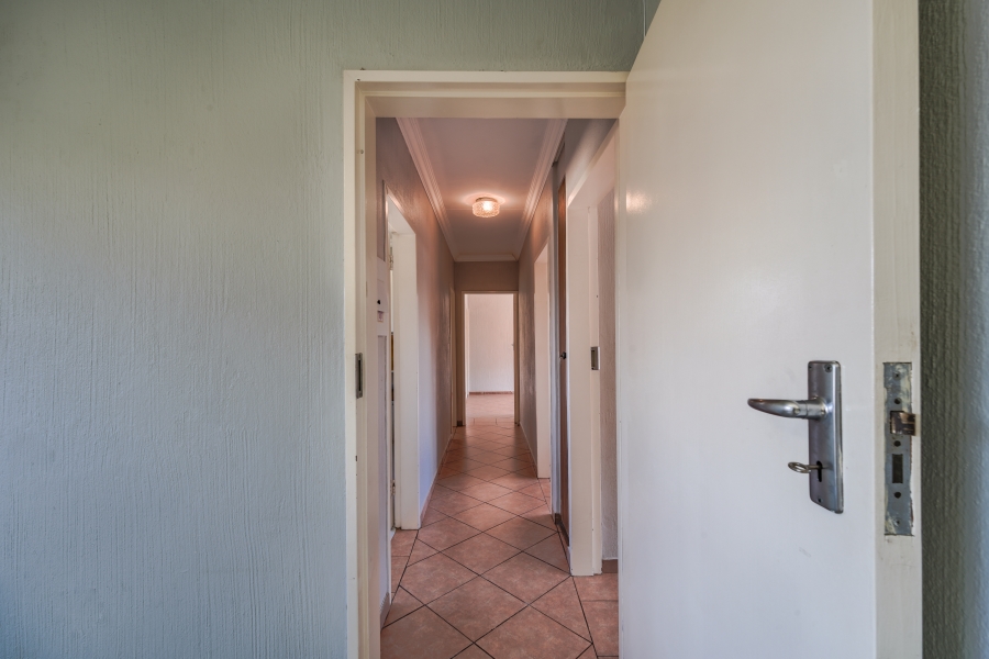 3 Bedroom Property for Sale in Rietvalleipark Gauteng