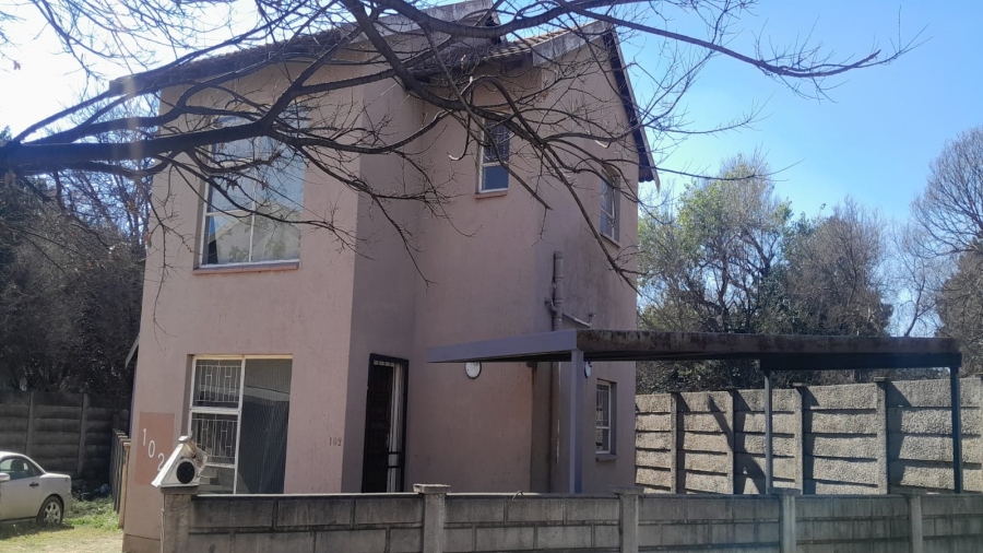 1 Bedroom Property for Sale in Vanderbijlpark CW 5 Gauteng