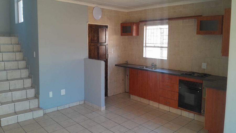 1 Bedroom Property for Sale in Vanderbijlpark CW 5 Gauteng