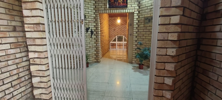 3 Bedroom Property for Sale in Fochville Gauteng