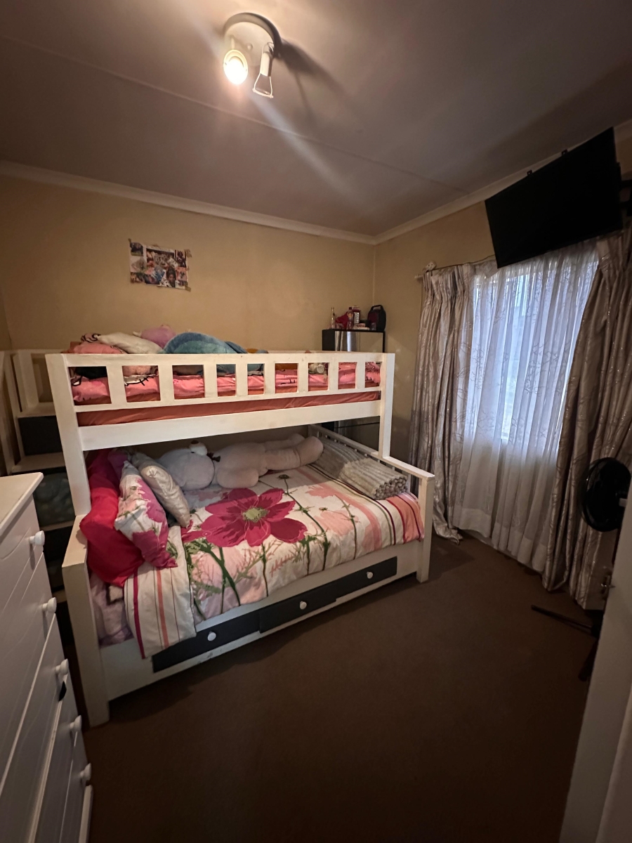 2 Bedroom Property for Sale in Halfway Gardens Gauteng