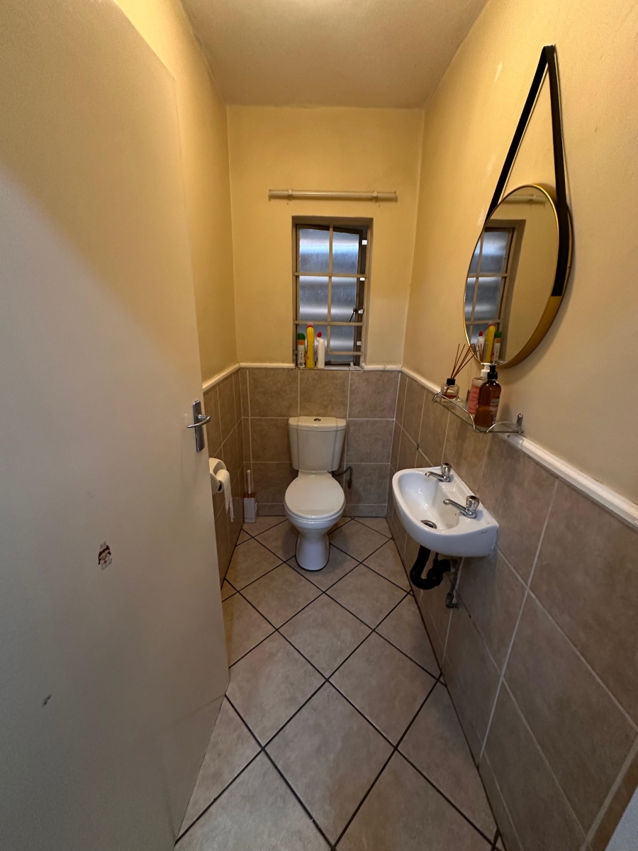 2 Bedroom Property for Sale in Halfway Gardens Gauteng