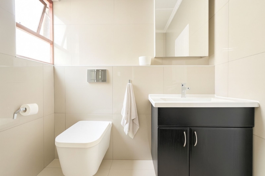 2 Bedroom Property for Sale in Paulshof Gauteng