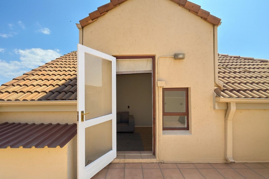 2 Bedroom Property for Sale in Paulshof Gauteng