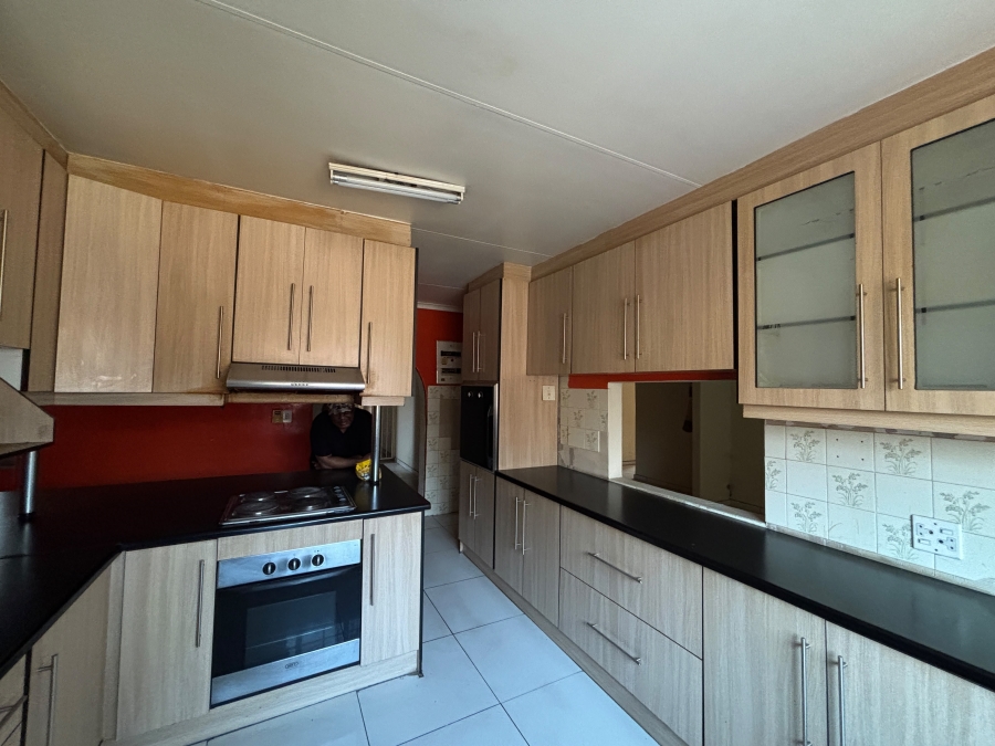 4 Bedroom Property for Sale in Selcourt Gauteng