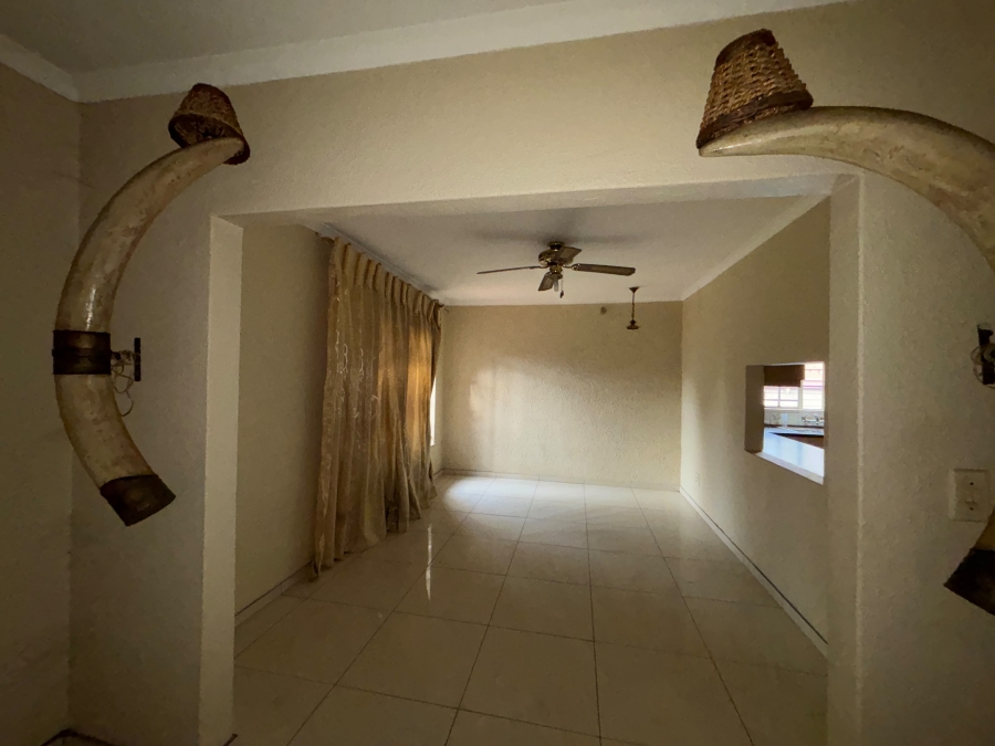 4 Bedroom Property for Sale in Selcourt Gauteng