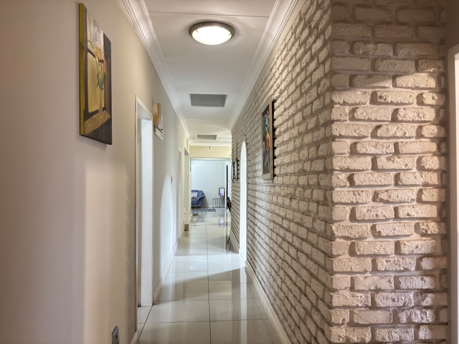 4 Bedroom Property for Sale in Sharon Park Gauteng