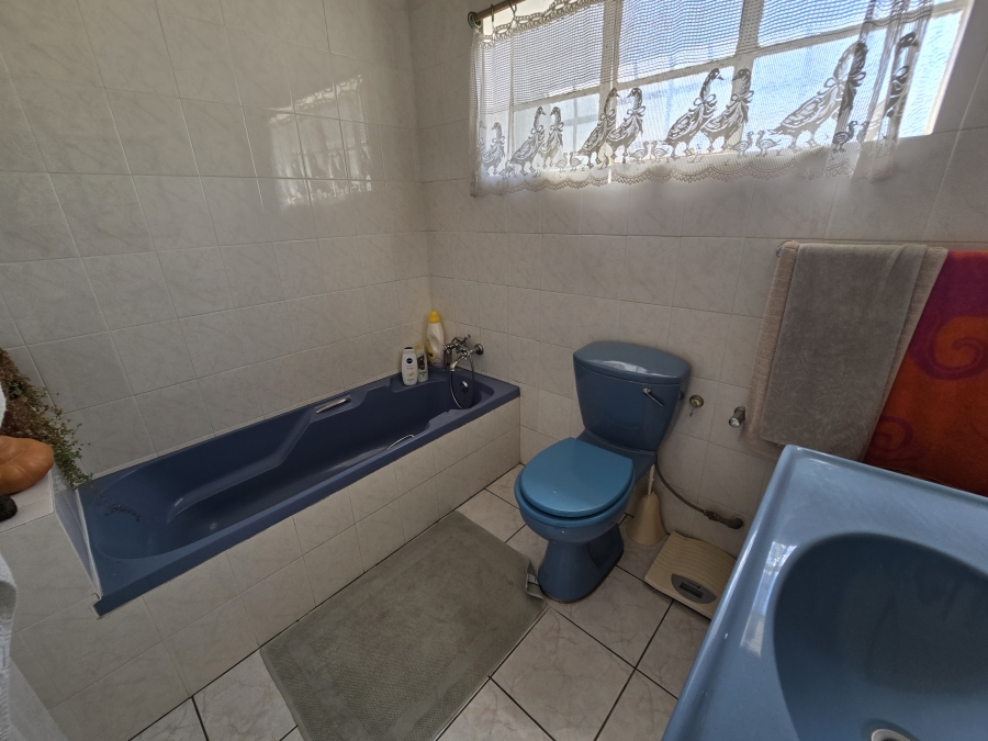 3 Bedroom Property for Sale in Rewlatch Gauteng