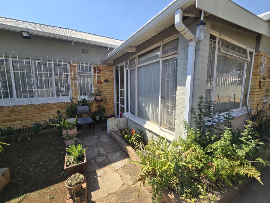 3 Bedroom Property for Sale in Rewlatch Gauteng