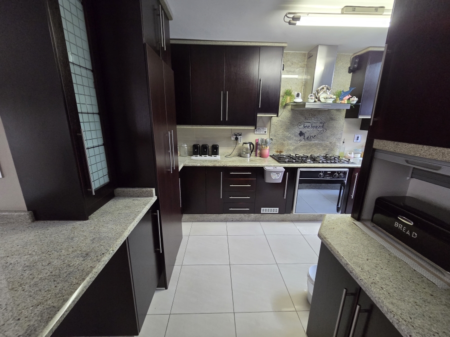 3 Bedroom Property for Sale in Bassonia Gauteng